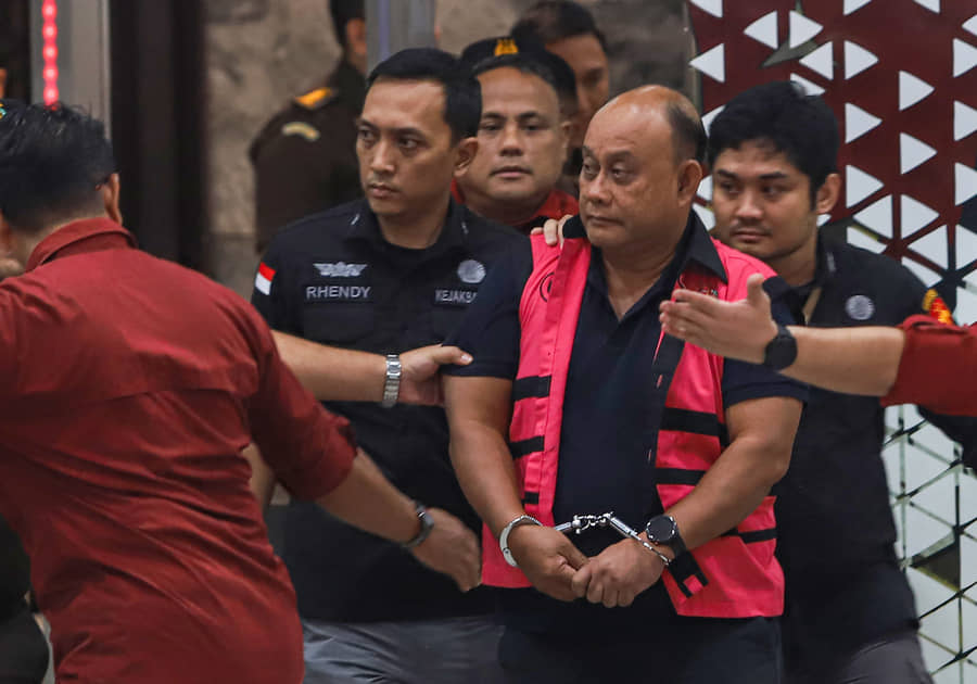 Baru Saja Diberhentikan, Eks Kepala BGN Dadan Hindayana Ditahan Kejagung